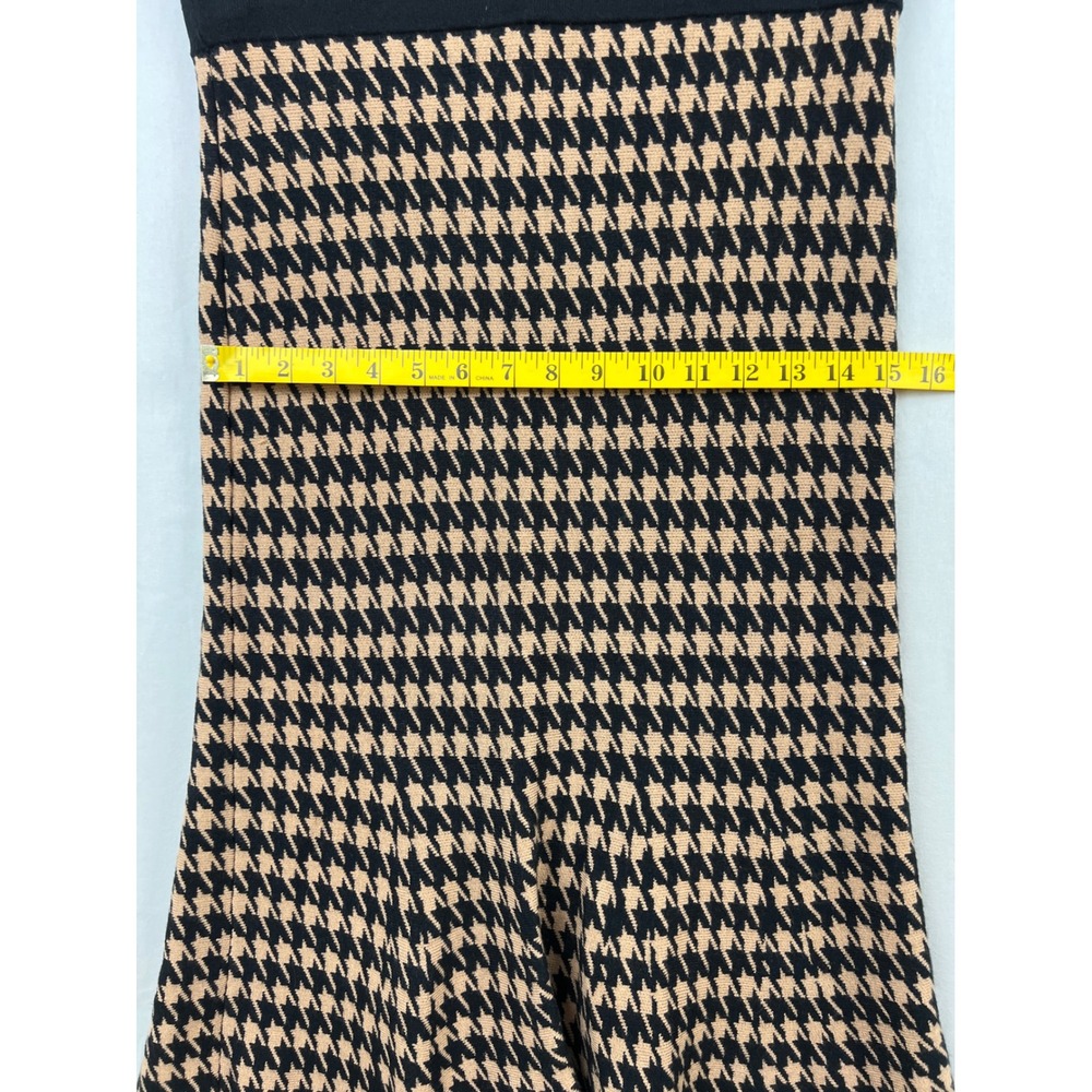 Ann Taylor Sweater Skirt Womens Medium Tan Black Houndstooth Flared Midi - Picture 5 of 7